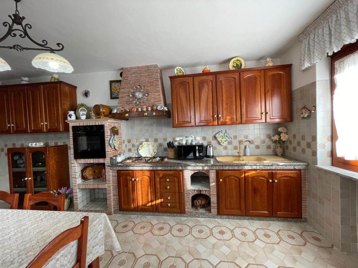 Loren House, Relaxing Location With Seaview Масса-Лубренсе Экстерьер фото